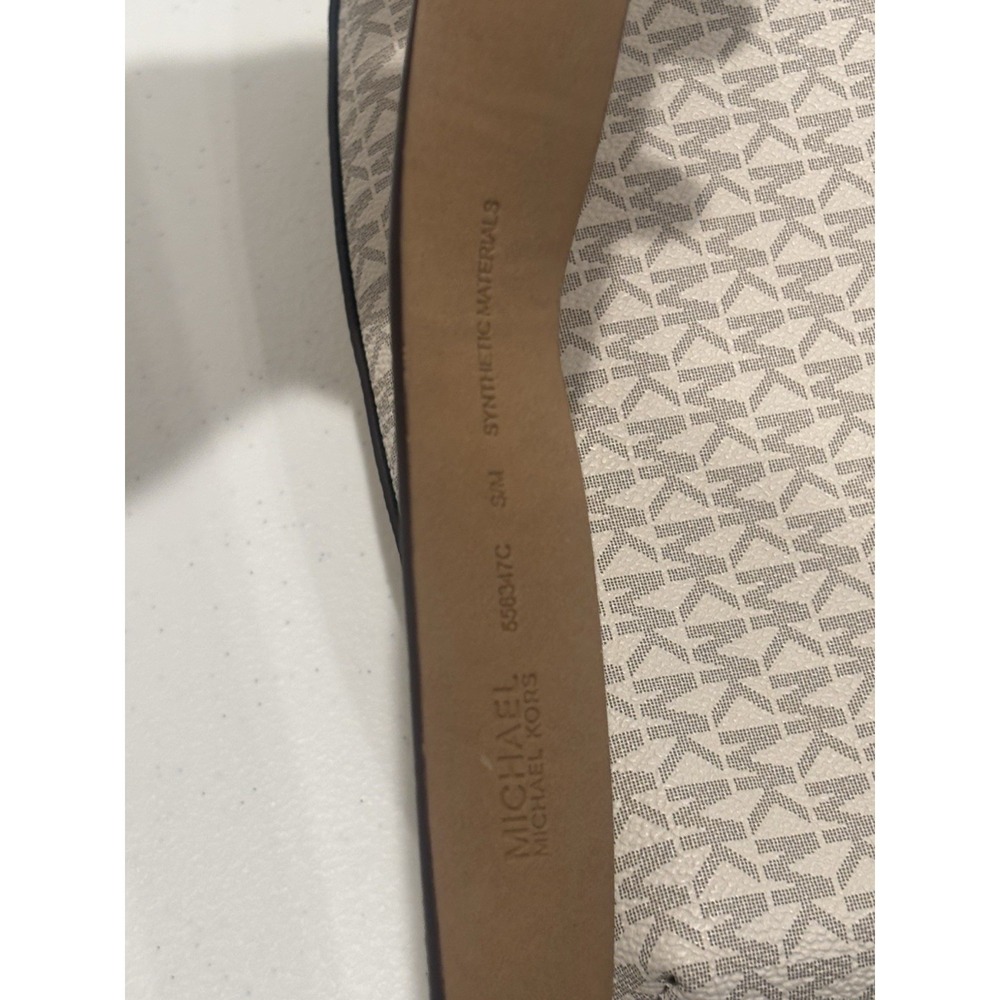 Michael Kors S/M Fanny Pack Logo Waist Belt Bag - Vanilla/ Gold - Picture 9 of 11